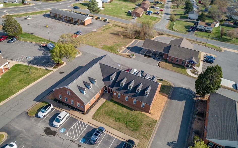 Primary Photo Of 10411 Courthouse Rd, Spotsylvania Medical For Sale