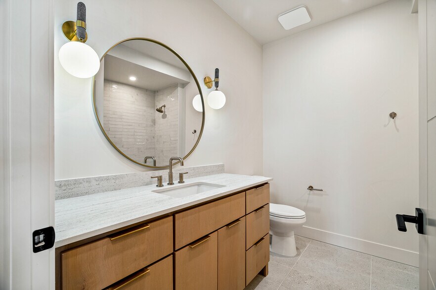 More Photos Of 421 Chestnut St, Buena Vista Apartments For Sale