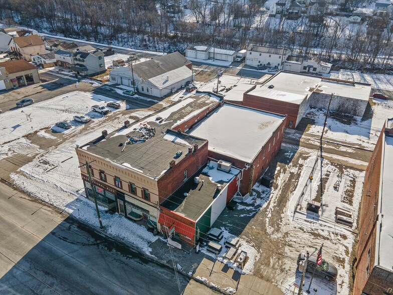 More Photos Of 114 E Lincoln Ave, Mc Donald Storefront For Lease