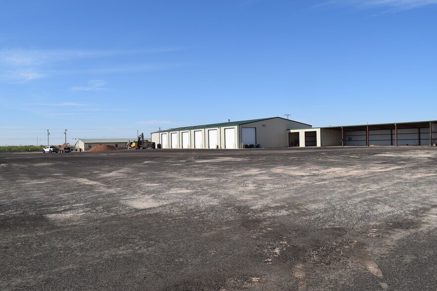 More Photos Of 9701 FM 307, Midland Flex For Lease