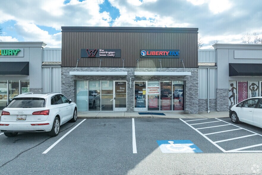 More Photos Of 8659 Baltimore National Pike, Ellicott City Storefront For Lease