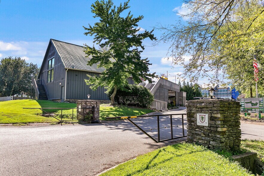 More Photos Of 285 Spencer Creek Rd, Franklin Golf Course Driving Range For Sale