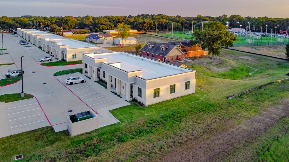More Photos Of 26717 Westheimer Pky, Katy Medical For Sale