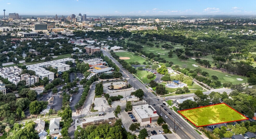 More Photos Of 3015 Broadway St, San Antonio Land For Sale
