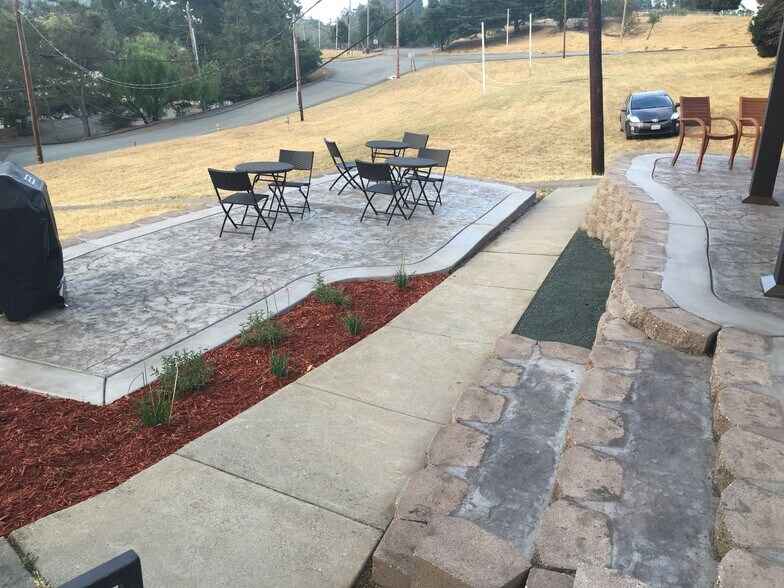 More Photos Of 8750 Mountain Blvd, Oakland Land For Sale