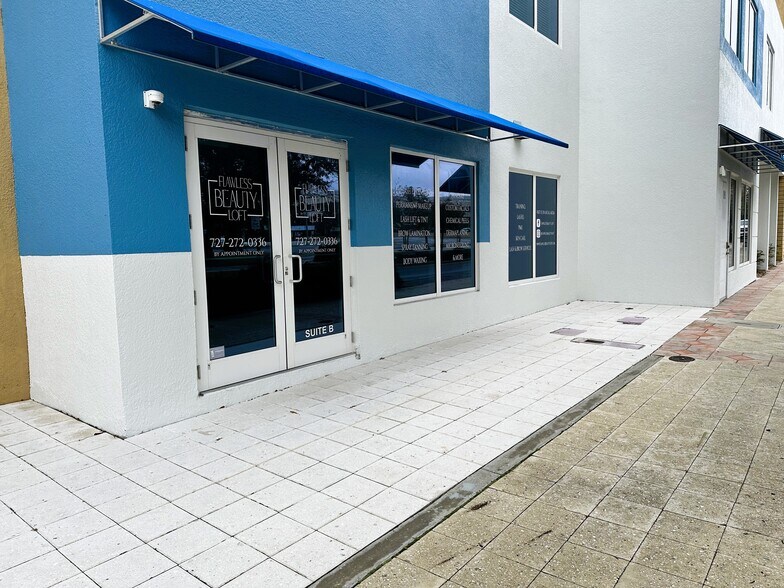 More Photos Of 1100 Cleveland St, Clearwater Apartments For Lease