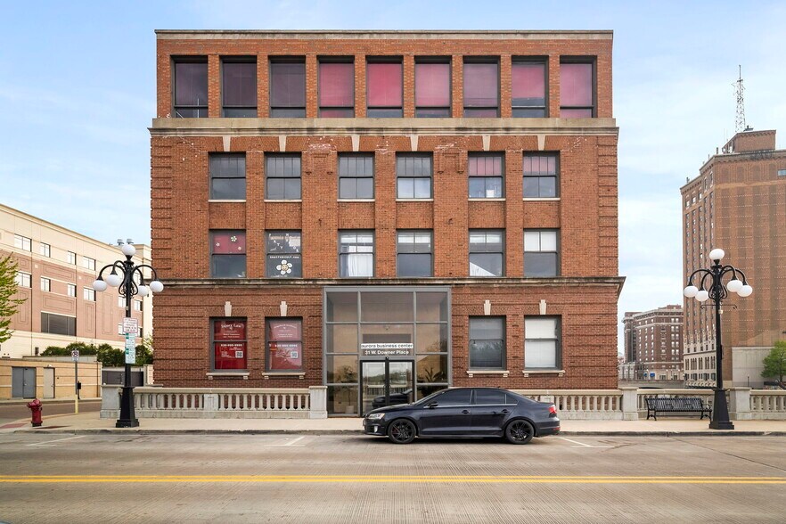 More Photos Of 31 W Downer Pl, Aurora Office For Sale