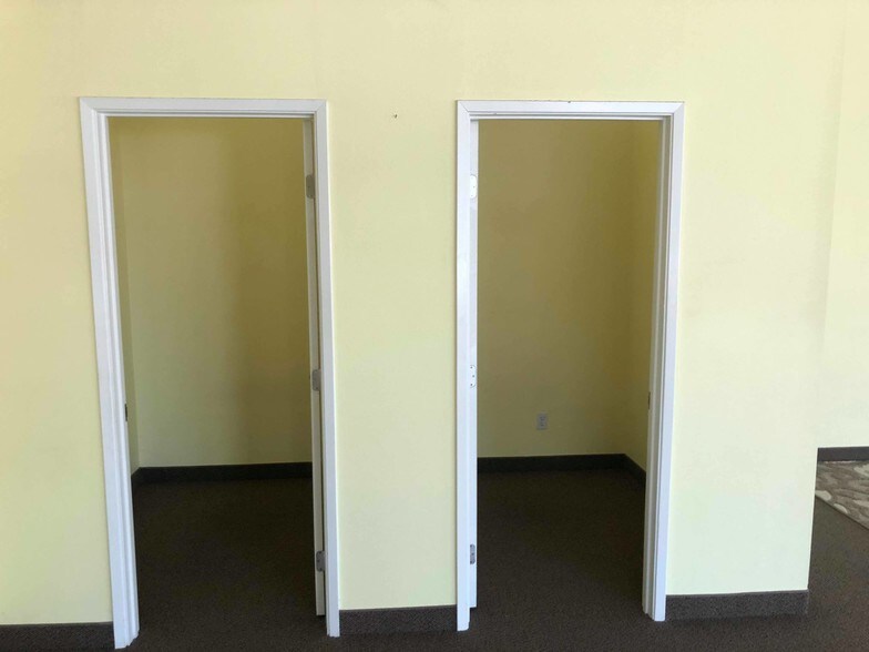 More Photos Of 80150 Hwy 111, Indio Unknown For Lease