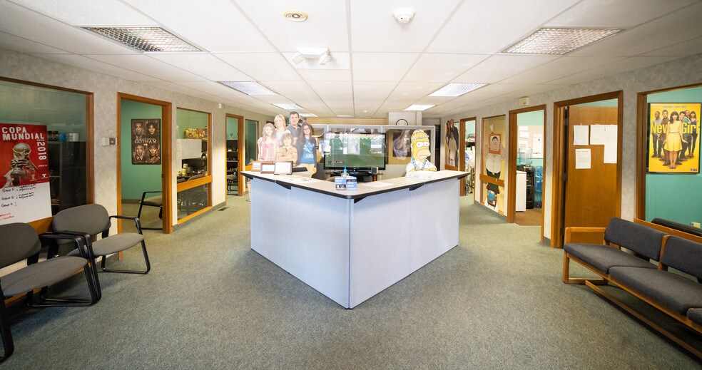 More Photos Of 1201 W Lincoln Ave, Yakima Office For Sale