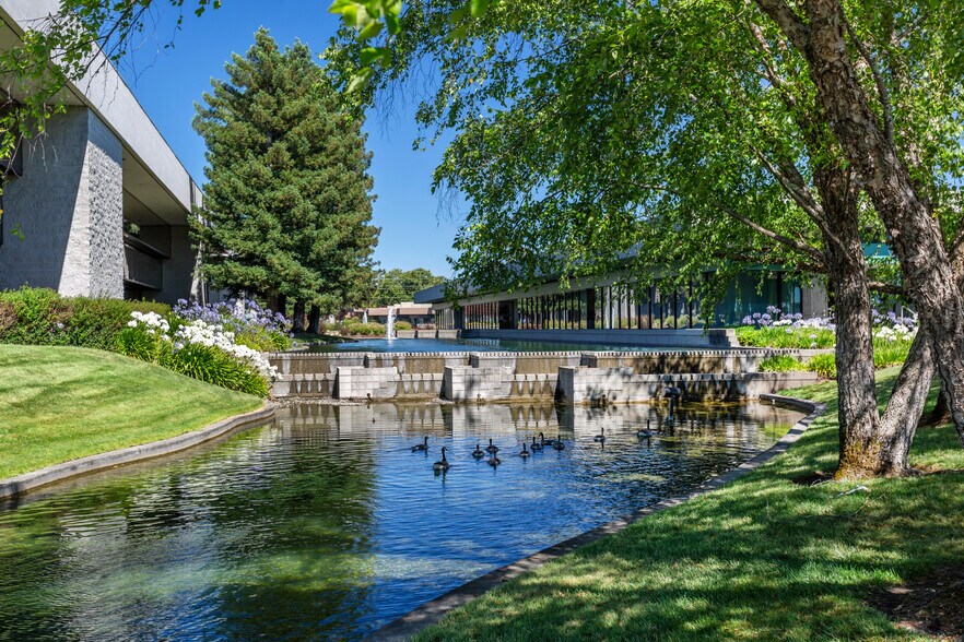 More Photos Of 100 Stony Point Rd, Santa Rosa Unknown For Lease