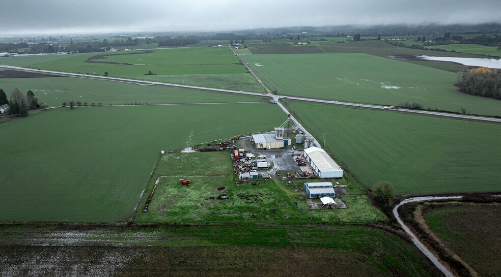 More Photos Of 10755 Highway 22, Dallas Warehouse For Lease