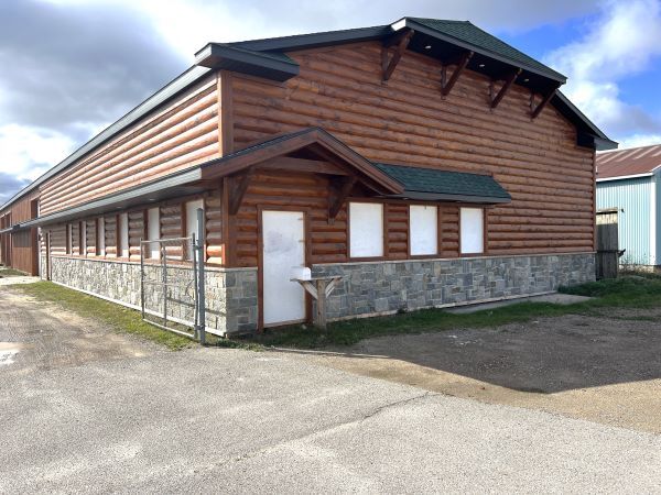 Primary Photo Of , Gaylord Unknown For Sale