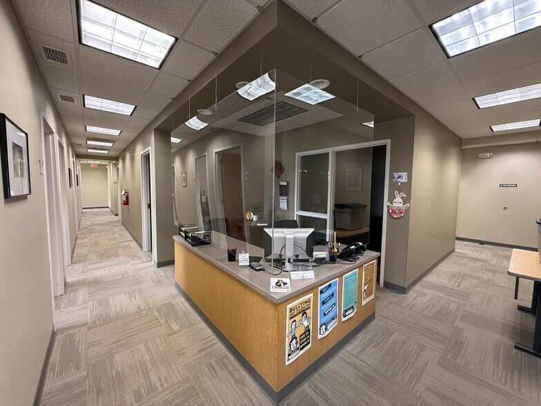 More Photos Of 3497 S 9th St, Kalamazoo Office For Lease