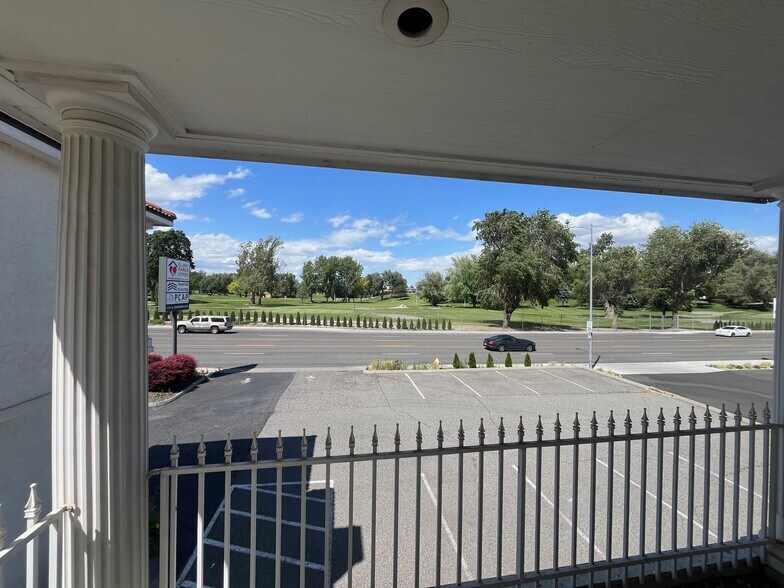 More Photos Of 1715 W Kennewick Ave, Kennewick Medical For Sale