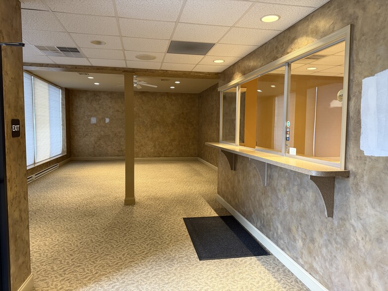 More Photos Of 3701 Perkiomen Ave, Reading Medical For Sale