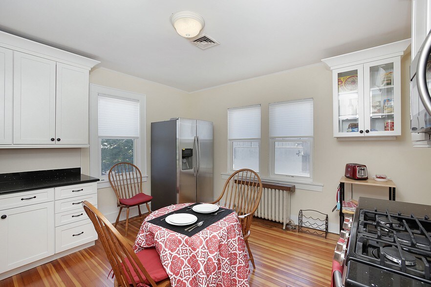 More Photos Of 2105 Park Ave, South Plainfield Office Residential For Sale