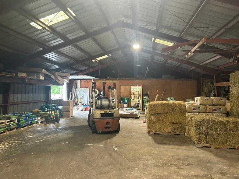 More Photos Of 1159 Stafford Street, Rochdale Warehouse For Sale