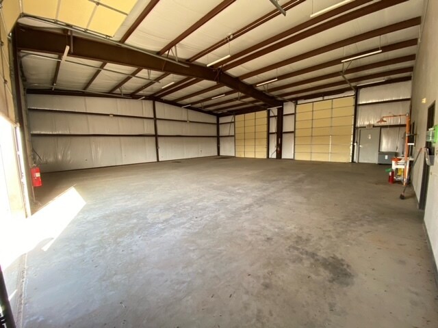 More Photos Of 5602 E Hwy 66, El Reno Industrial For Sale