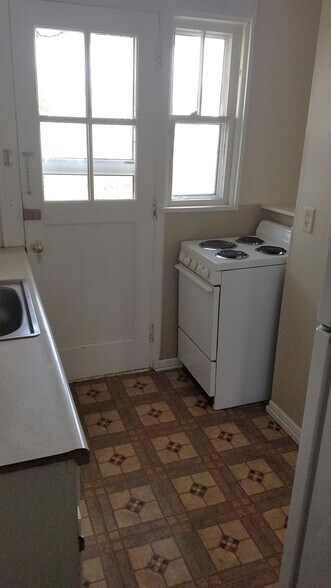 More Photos Of 104 Arden St, Waterloo Apartments For Sale