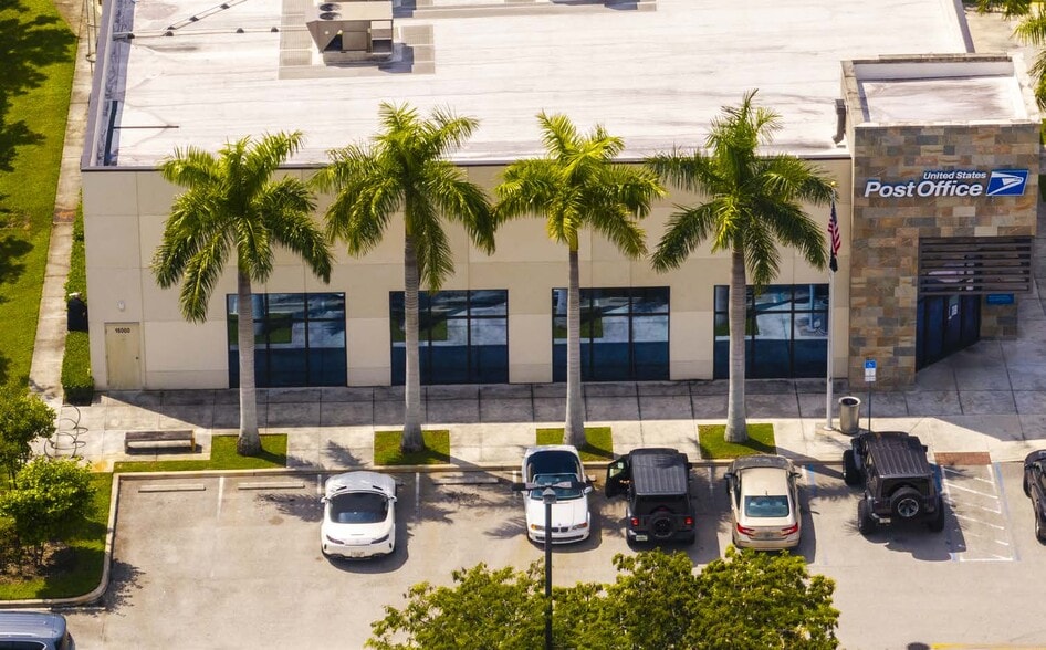 More Photos Of 16000 Pines Blvd, Pembroke Pines Unknown For Lease