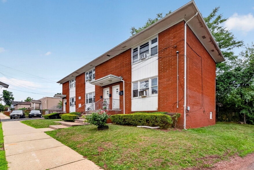 More Photos Of 308 Columbus Pl, New Brunswick Apartments For Sale
