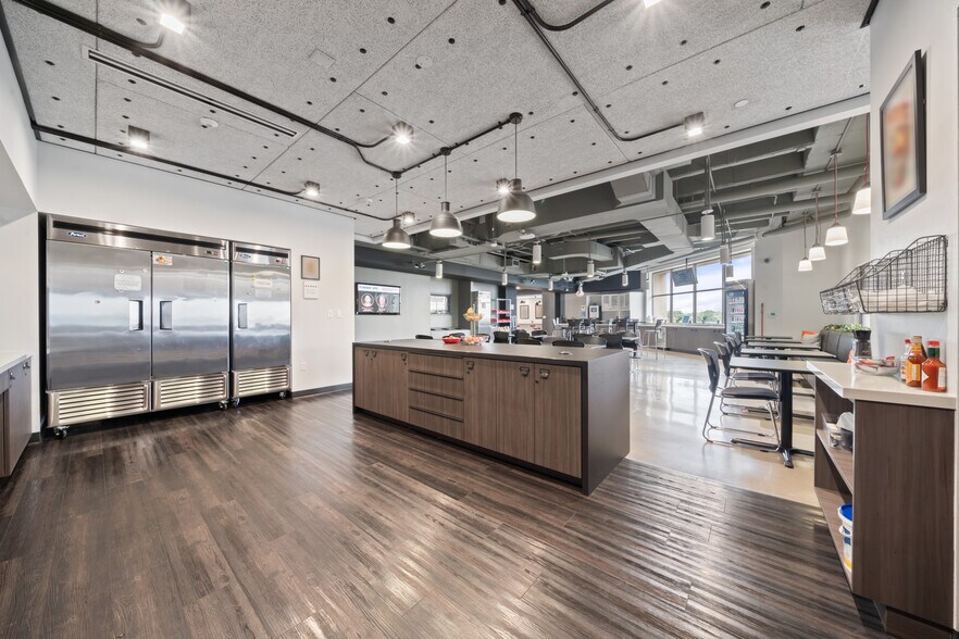 More Photos Of 7620 Guadalupe St, Austin Office For Lease