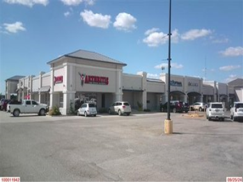 More Photos Of 2015 W Broadway St, Ardmore Unknown For Lease