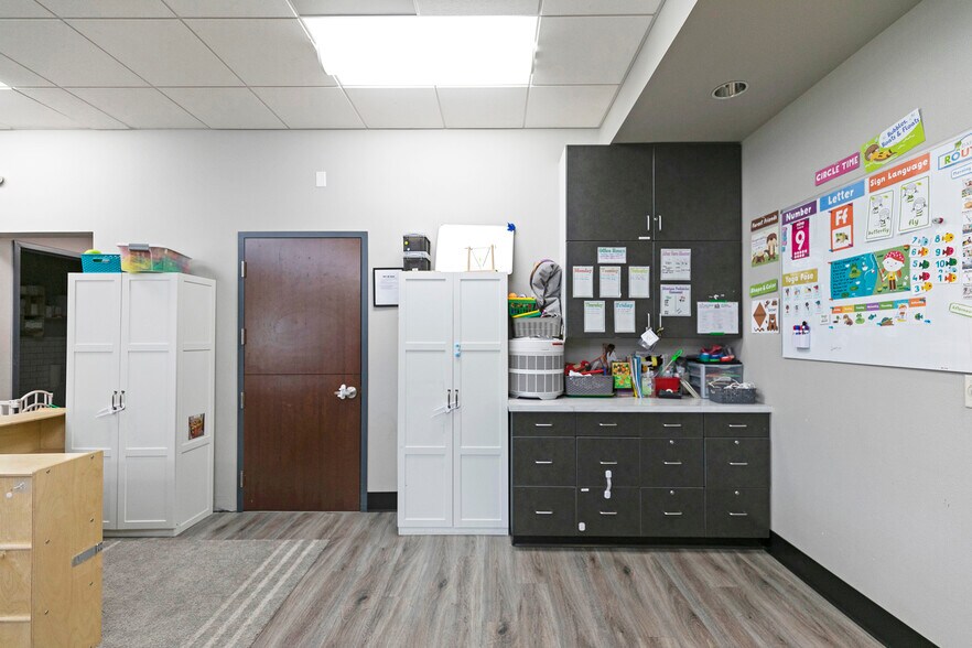 More Photos Of 2606 South Ave W, Missoula Shelter For Sale