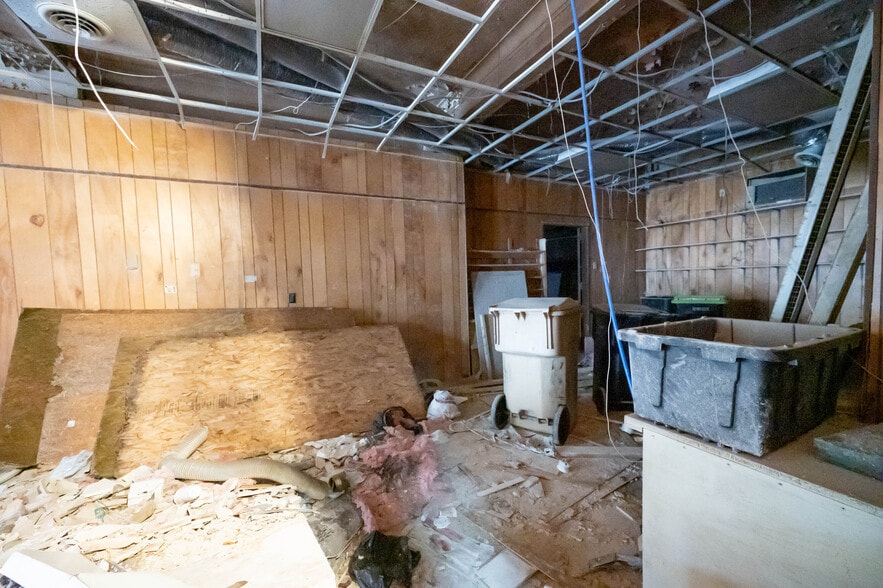 More Photos Of 2-8 W Main St, Little Falls Apartments For Sale