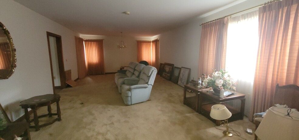 More Photos Of 1020 S Hanover St, Nanticoke Schools For Sale