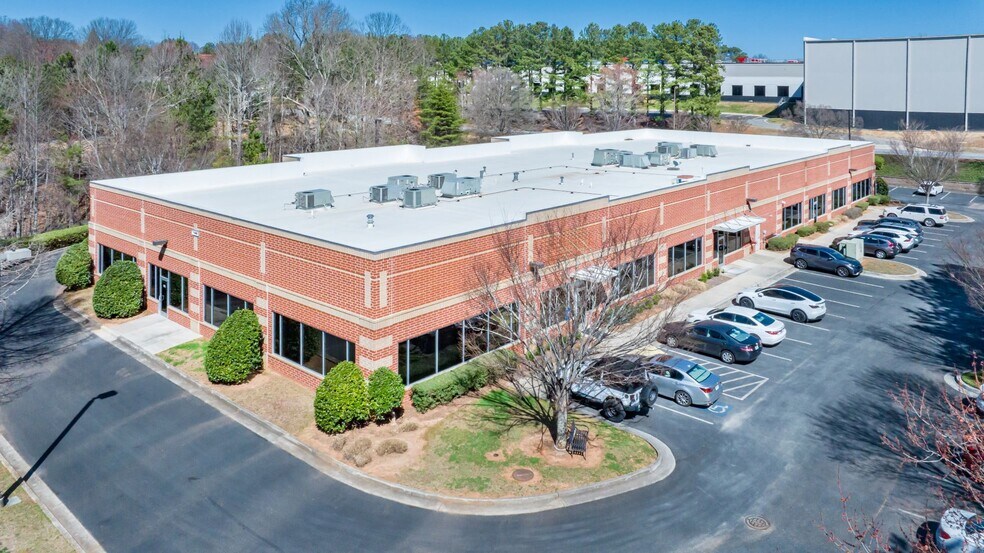 Primary Photo Of 2800 Horizon Ridge Ct, Suwanee Office For Sale