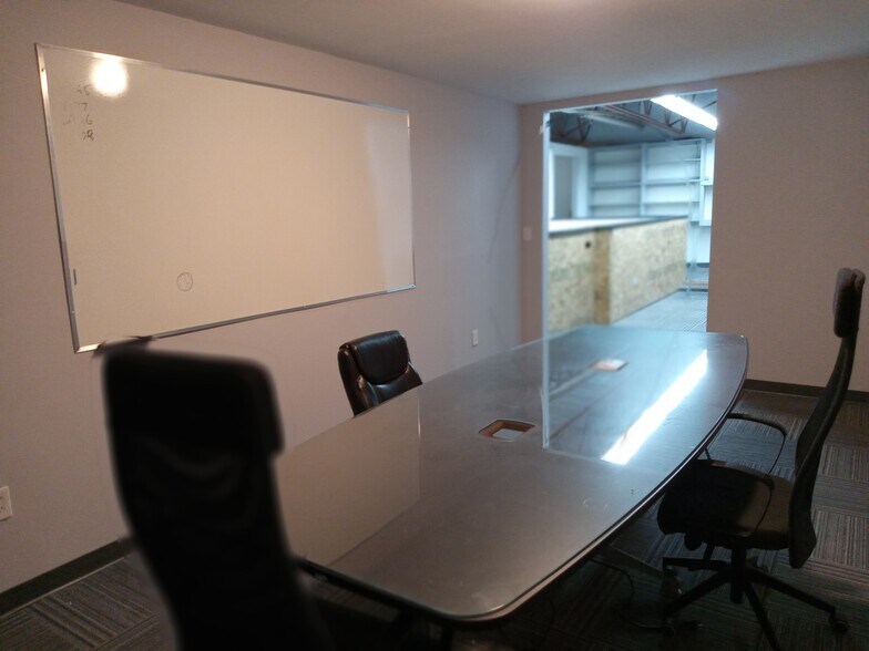 More Photos Of 13325 115th Ave, Surrey Light Manufacturing For Lease