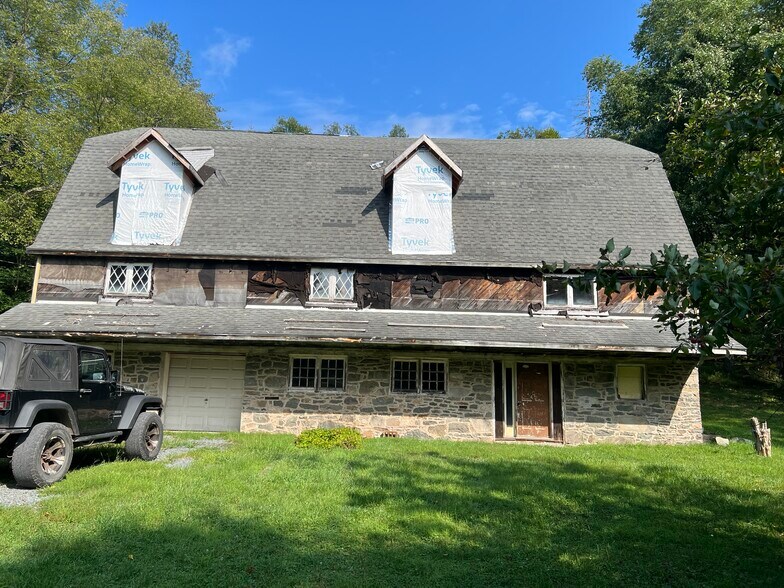 More Photos Of 895 Old River Rd, Thornhurst Specialty For Sale