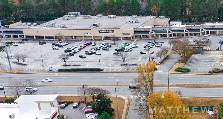 More Photos Of 4651 Woodstock Rd, Roswell Storefront For Sale
