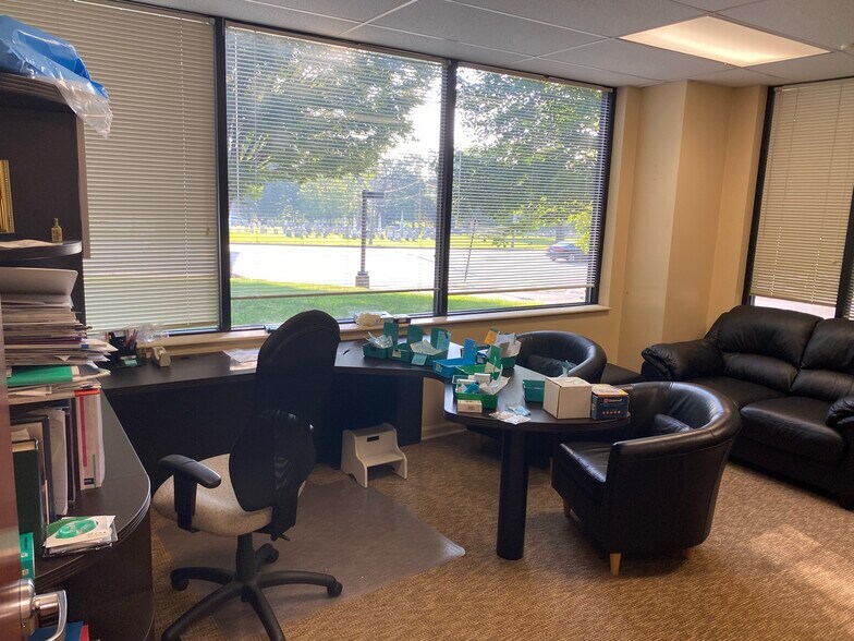 More Photos Of 601 Bethlehem Pike, Montgomeryville Medical For Sale