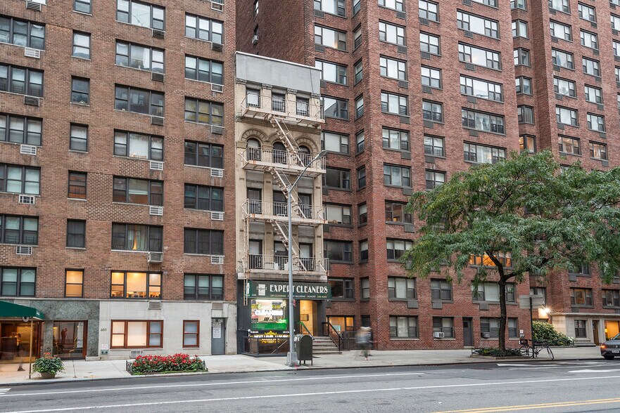 More Photos Of 448 E 79th St, New York Apartments For Lease