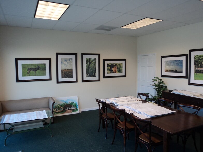 More Photos Of 9015 Americana Rd, Vero Beach Medical For Lease