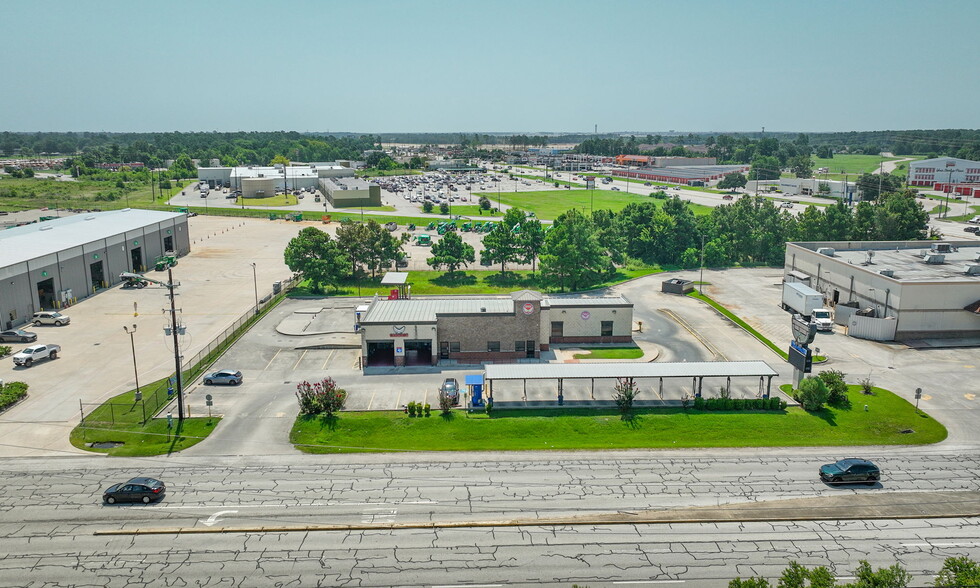 More Photos Of 2858 Treaschwig Rd, Houston Carwash For Sale