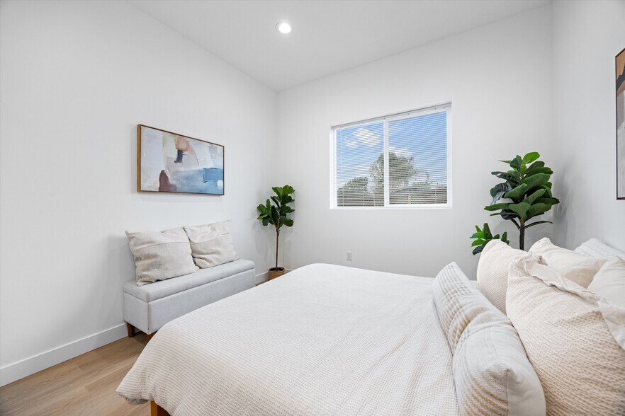 More Photos Of 13857 Leffingwell Rd, Whittier Apartments For Sale