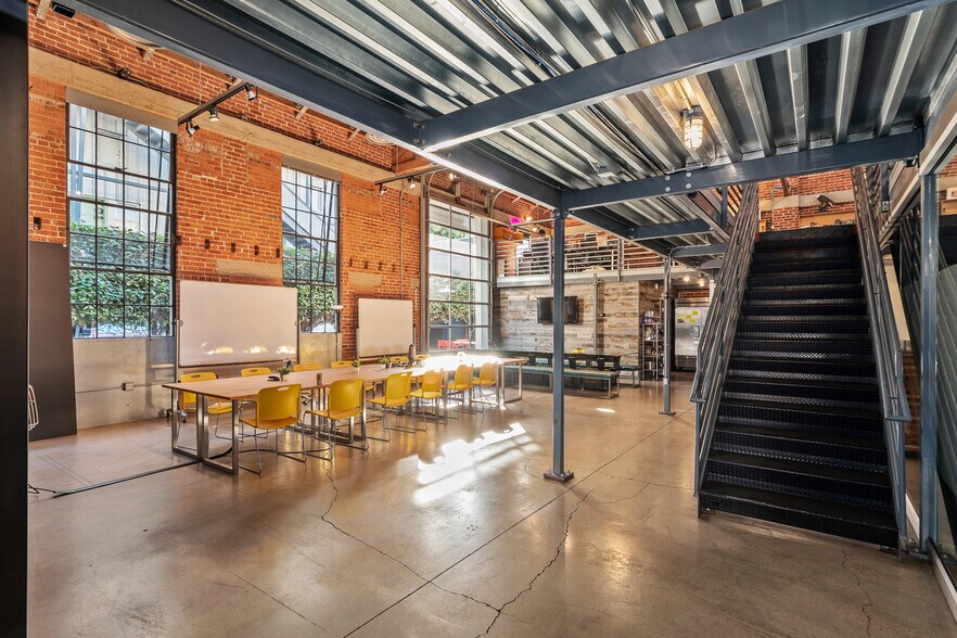 More Photos Of 1025-1045 F St, San Diego Loft Creative Space For Lease