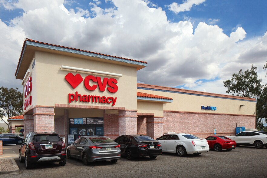 More Photos Of 8800-9165 E Tanque Verde Rd, Tucson Storefront For Sale