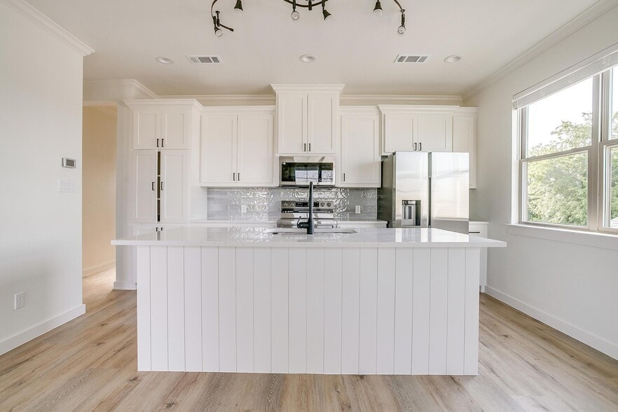 More Photos Of 3108 Frazier Ave, Fort Worth Multifamily For Sale