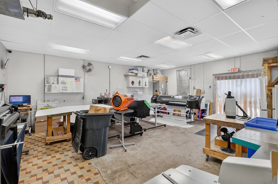 More Photos Of 119 Main St, Auburndale Storefront Retail Office For Sale