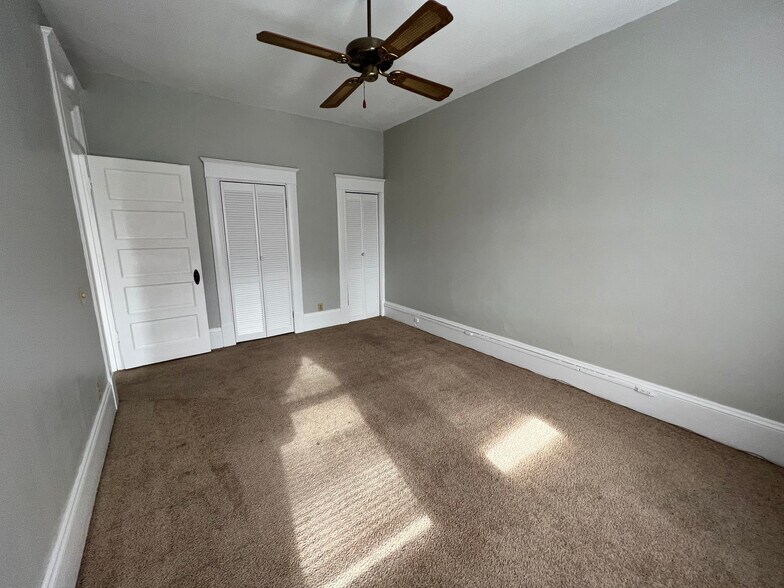 More Photos Of 42-44 W High St, Springfield Apartments For Sale