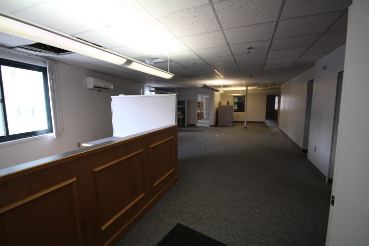 More Photos Of 7 Henry St, Worcester Flex For Lease