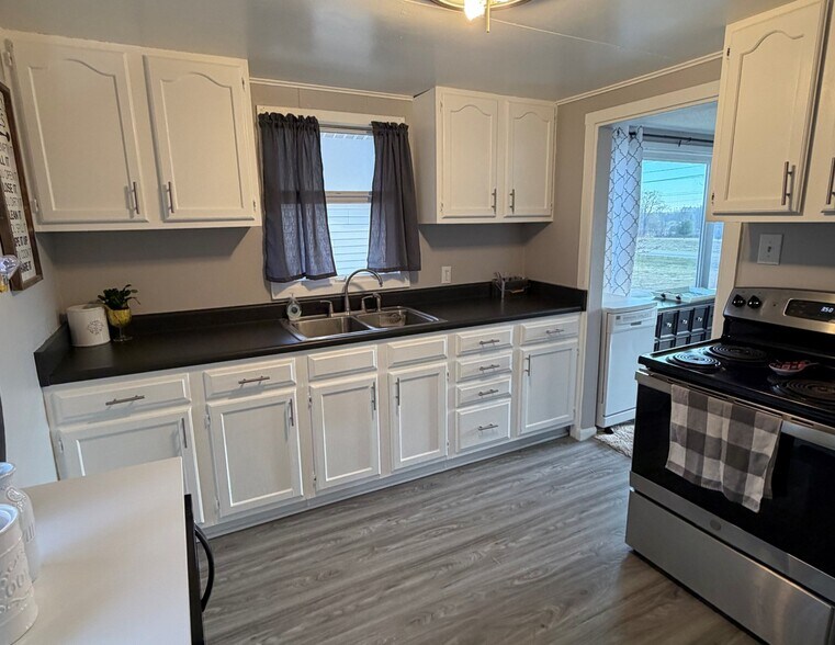 More Photos Of 2220 Kennedy St, Granger Land For Sale