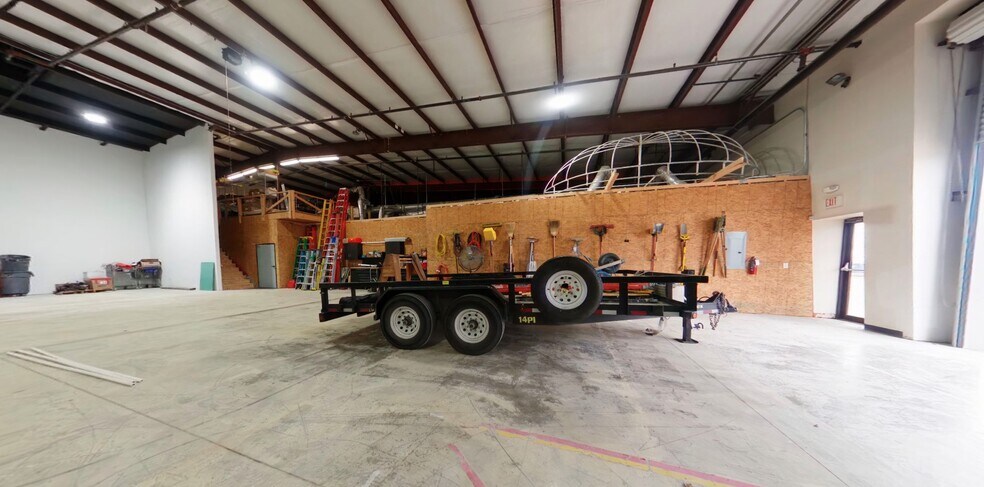 More Photos Of 5950 Park Vista Cir, Fort Worth Warehouse For Sale