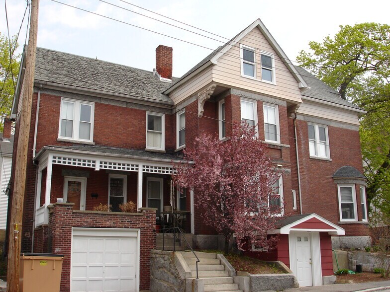 More Photos Of 58 Oliver St, Fitchburg Office Residential For Sale