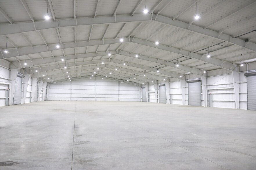 More Photos Of 138 Leopard Rd, Rhome Unknown For Lease