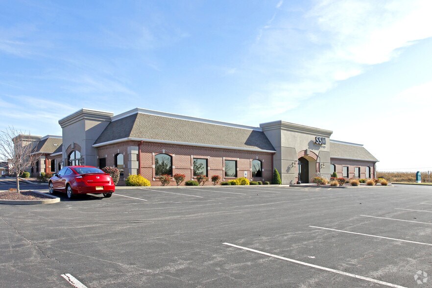 More Photos Of 1901 Frank Scott Pky, Shiloh Medical For Lease